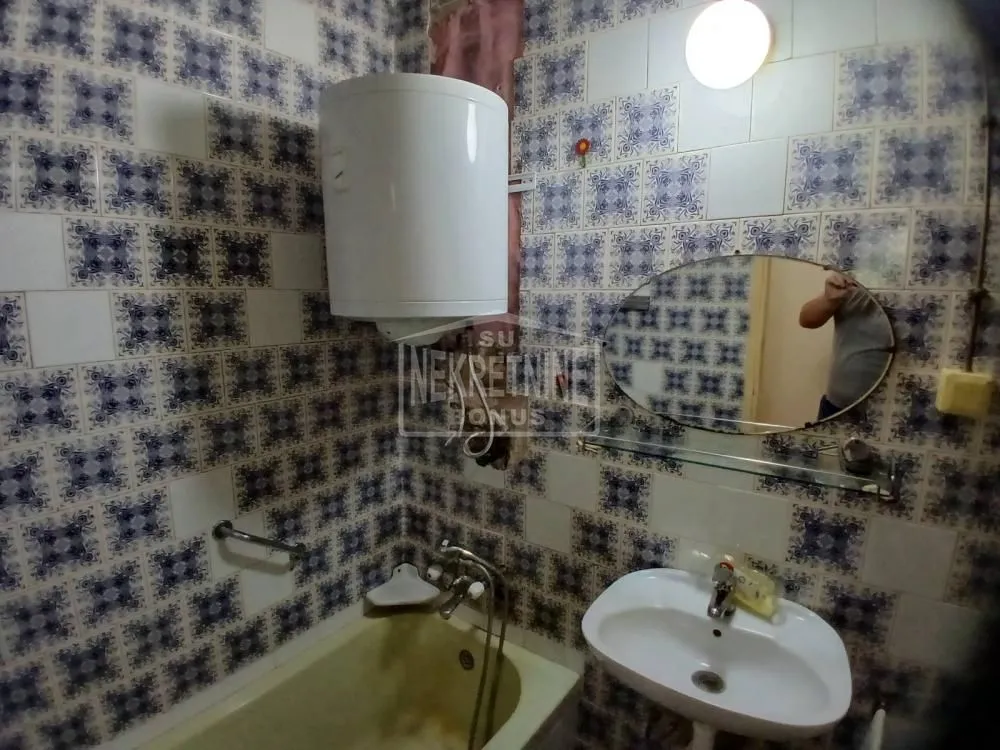 Sale, two bedroom apartment, 48m², Teslino Naselje, Subotica