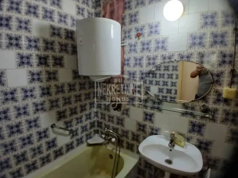 Sale, two bedroom apartment, 48m², Teslino Naselje, Subotica - image 6
