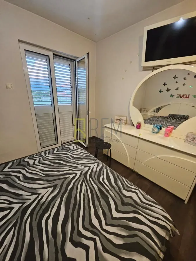 Prodaja, dvosoban stan, 65m², Centar, Podgorica