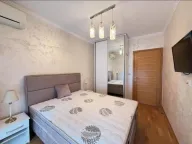 Izdavanje, jednosoban stan, 100m², City Kvart, Podgorica - image 10