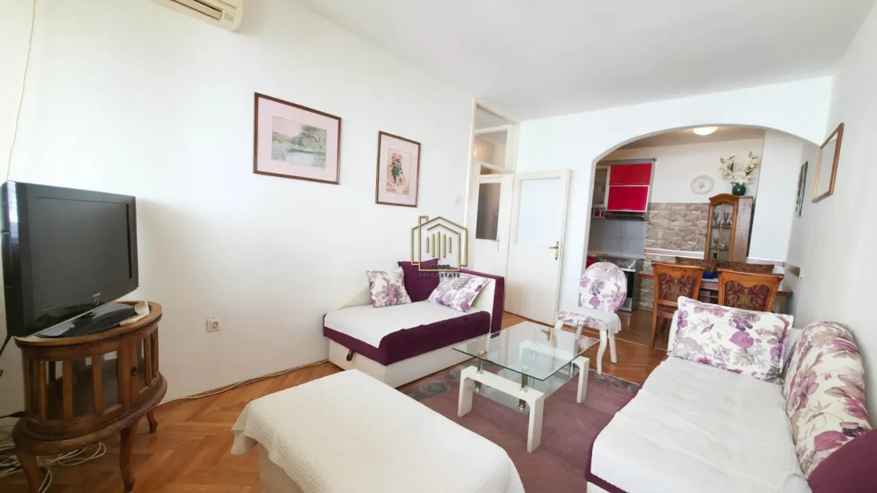 Prodaja, dvosoban stan, 62m², Gintaš, Podgorica