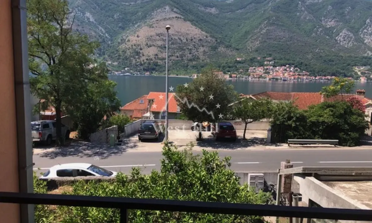 Sale, house, 250m², Dobrota, Kotor