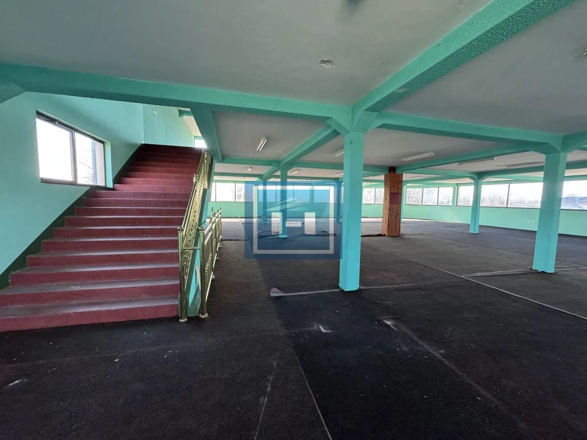 Rent, office space, 1320m², Supska, Ćuprija