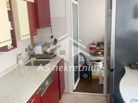 Izdavanje, trosoban stan, 76m², Novi Beograd Sve Podlokacije, Beograd - image 6