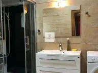 Prodaja, dvosoban stan, 106m², Kotor, Crna Gora - image 37