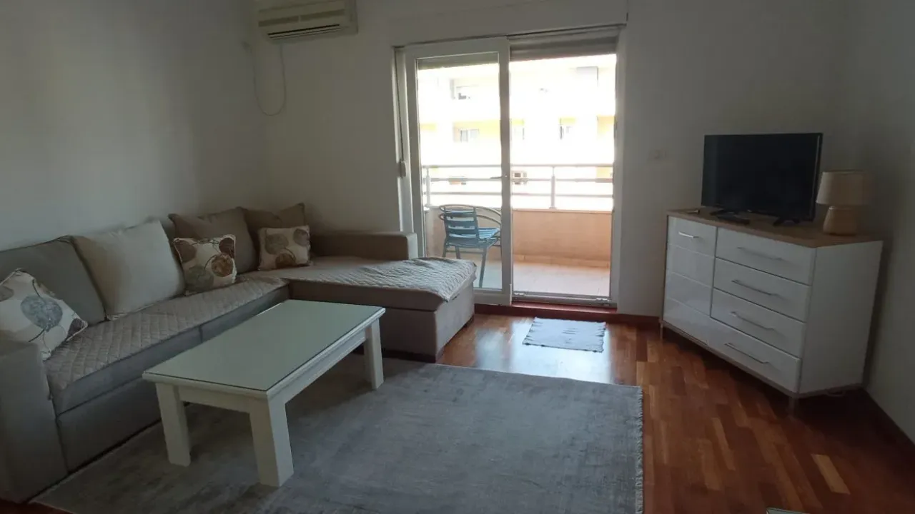 Rent, studio apartment, 30m², City Kvart, Podgorica