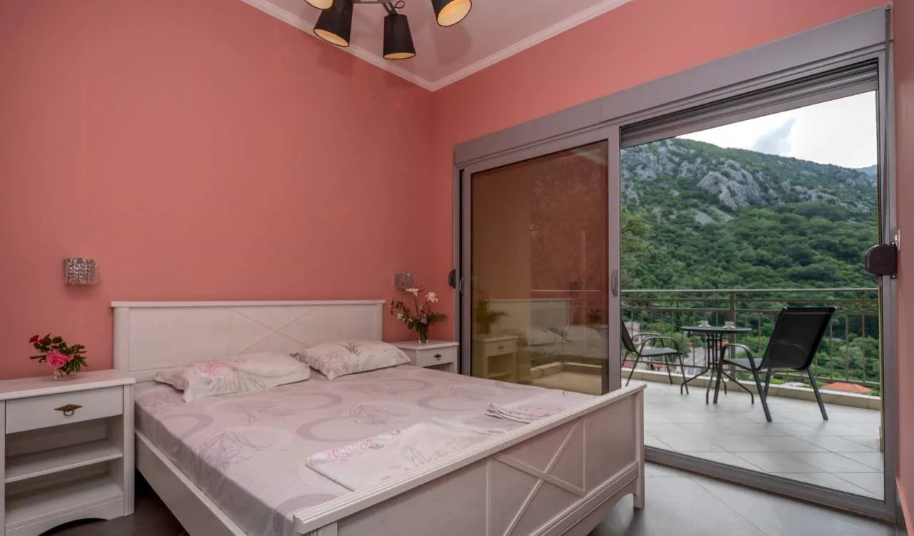 Sale, house, 274m², Buljarica, Budva