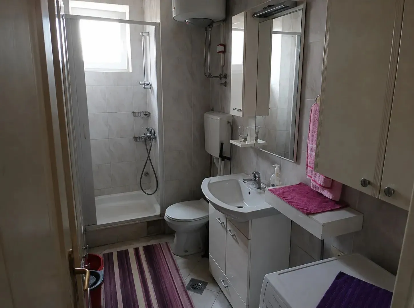 Rent, three bedroom apartment, 80m², Centar, Podgorica