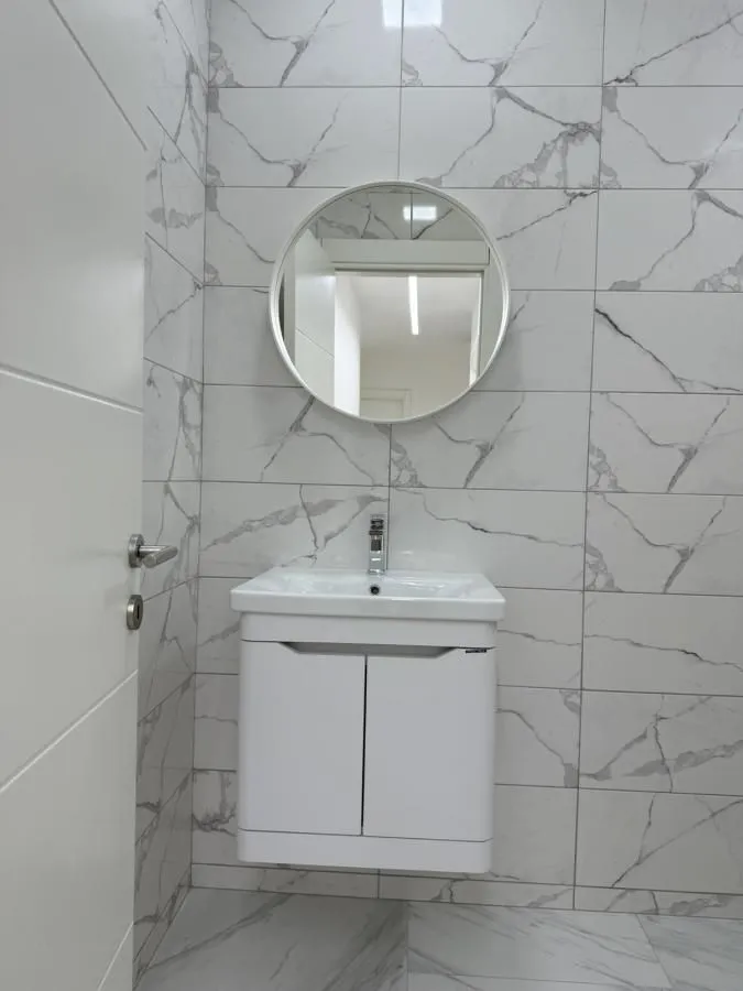 Rent, office space, 60m², Čair, Niš