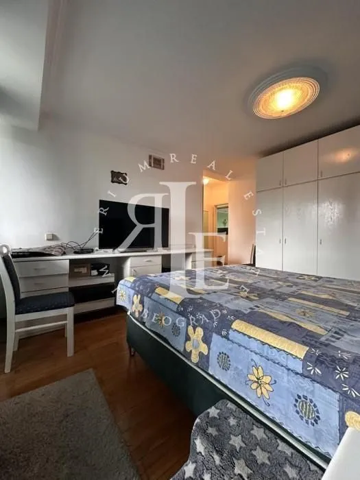 Prodaja, trosoban stan, 86m², Novi Beograd Sve Podlokacije, Beograd