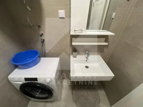 Rent, one bedroom apartment, 35m², Centar, Podgorica - image 7