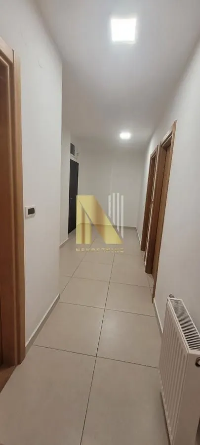 Prodaja, trosoban stan, 64m², Stari Majur, Petrovaradin