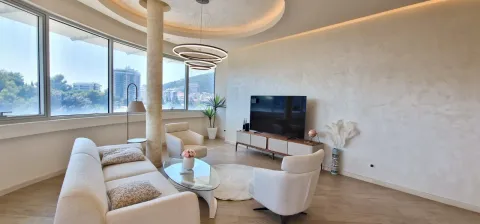 Sale, two bedroom apartment, 112m², Budva, Crna Gora - image 1