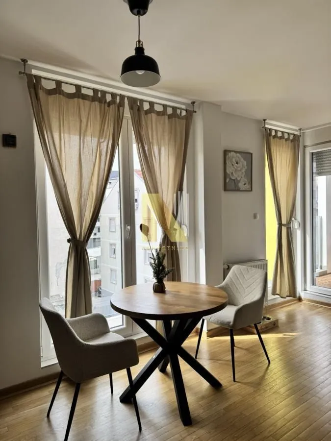 Izdavanje, dvosoban stan, 40m², Podbara, Novi Sad Sve Podlokacije