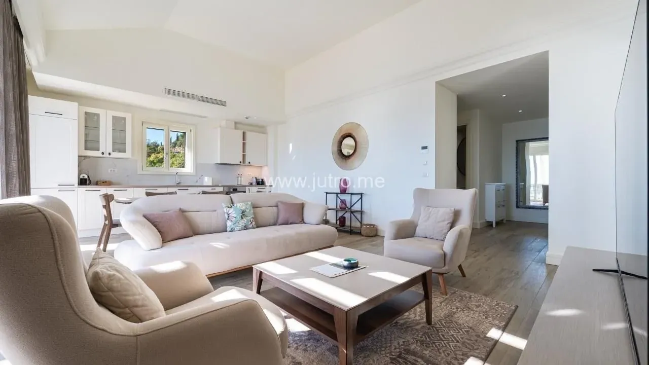 Sale, two bedroom apartment, 113m², Luštica, Tivat