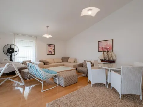 Sale, three bedroom apartment, 222m², Budva, Crna Gora