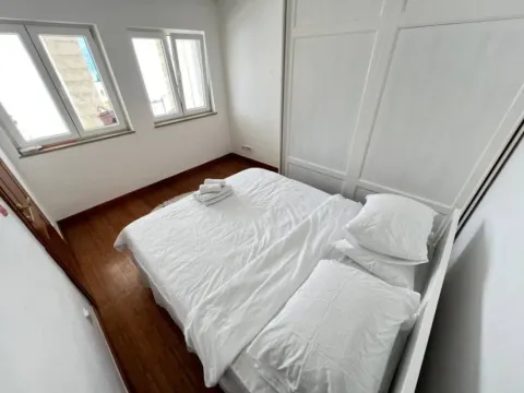 Izdavanje, jednosoban stan, 55m², Đenovići, Herceg Novi - image 2