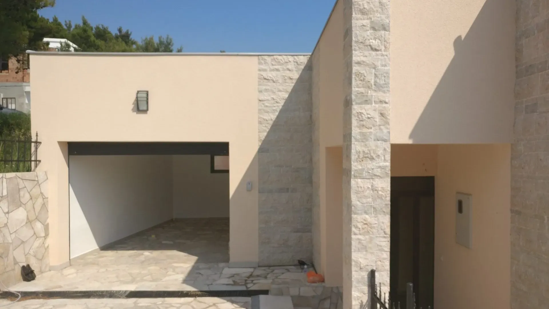 Sale, house, 220m², Šušanj, Bar