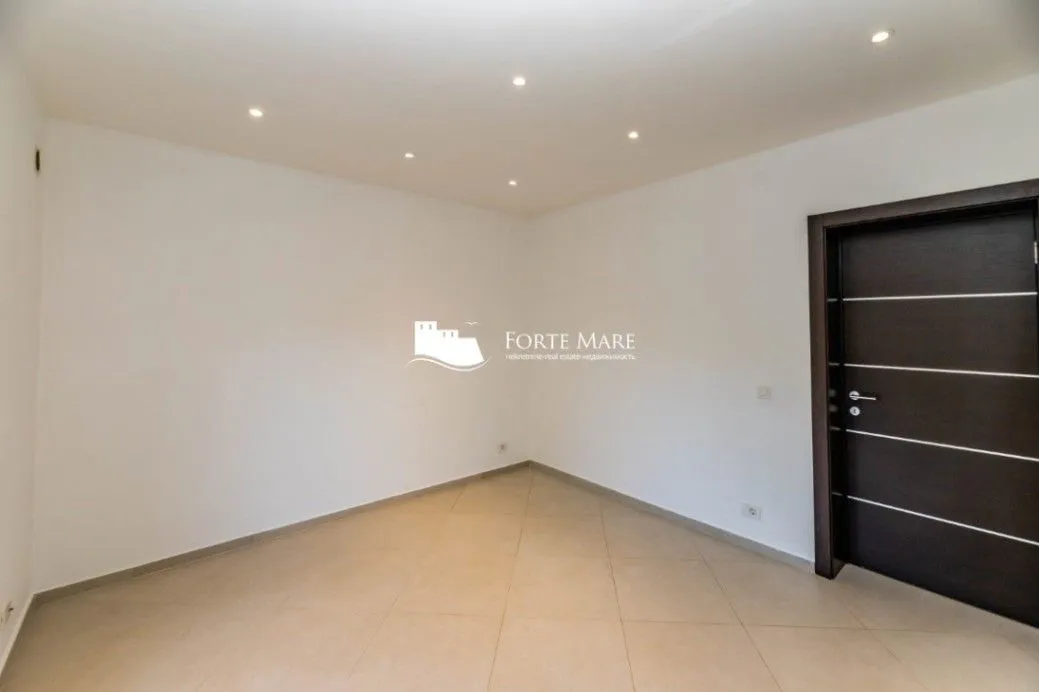 Prodaja, dvosoban stan, 95m², Topla, Herceg Novi