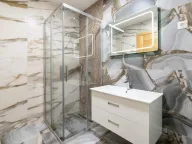 Izdavanje, trosoban stan, 142m², Podgorica, Crna Gora - image 3