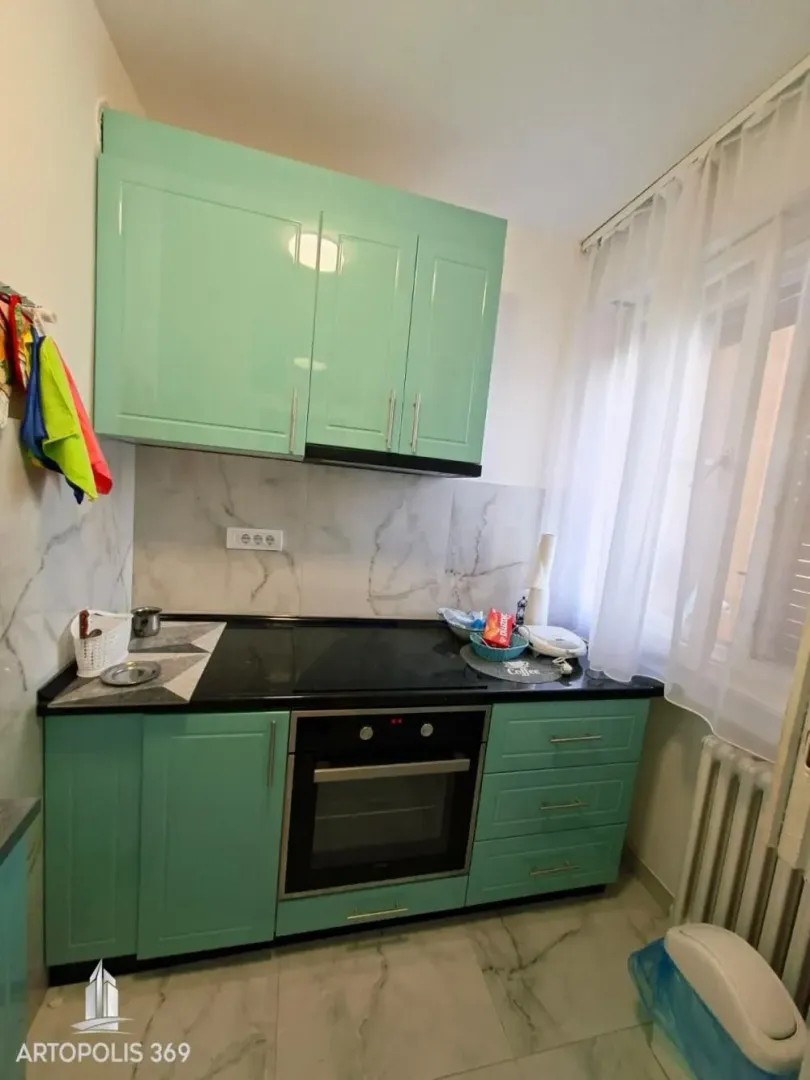 Izdavanje, dvosoban stan, 55m², Brace Jerković, Voždovac Sve Podlokacije