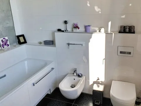 Prodaja, kuća, 392m², Tudorovići, Budva - image 19