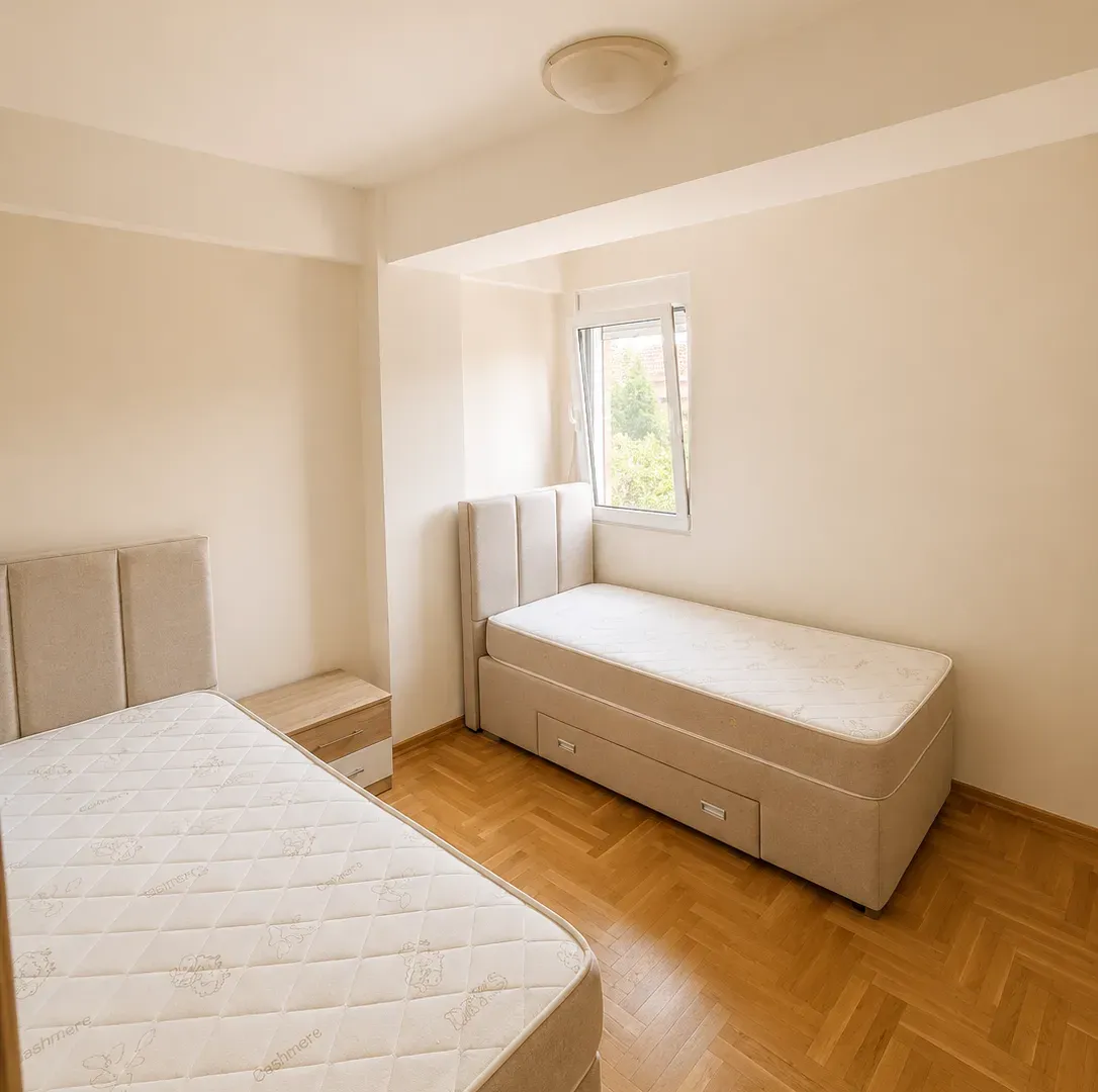 Izdavanje, dvosoban stan, 85m², Preko Morače, Podgorica