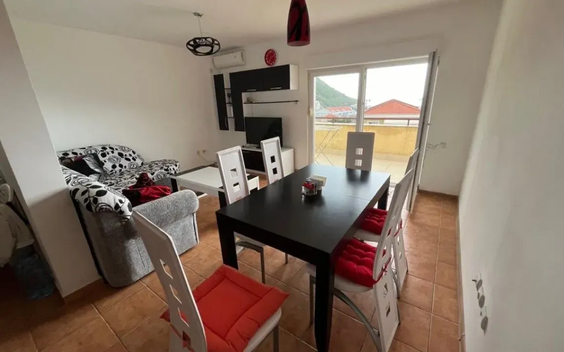 Sale, two bedroom apartment, 85m², Lazi, Budva