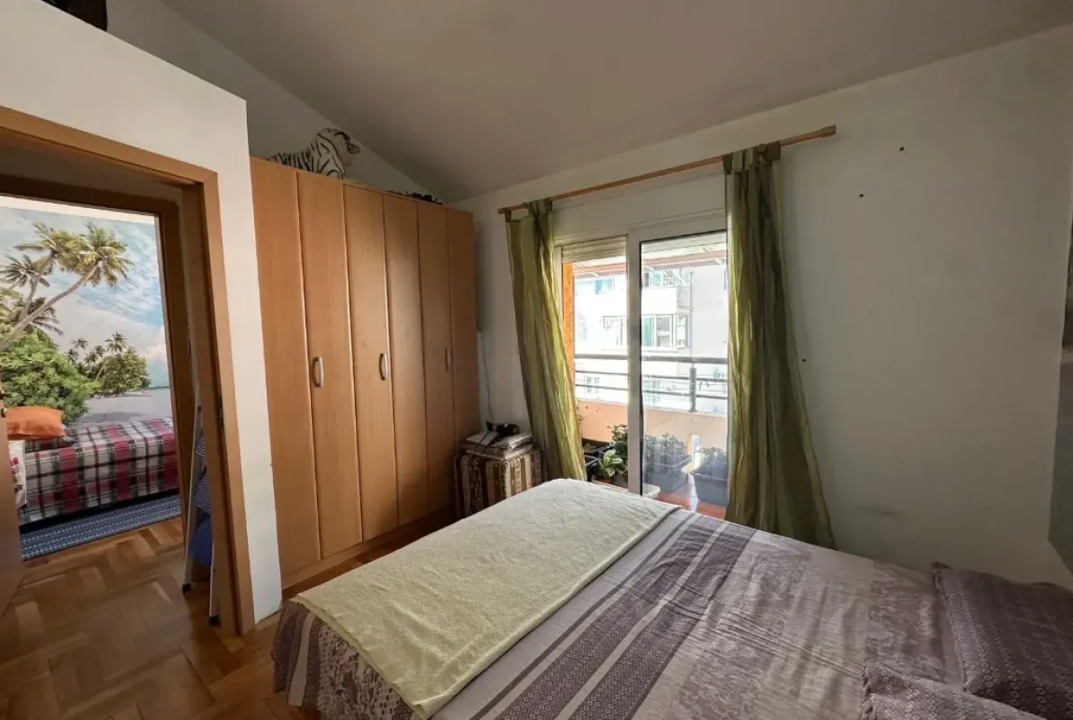 Sale, two bedroom apartment, 74m², Lazi, Budva