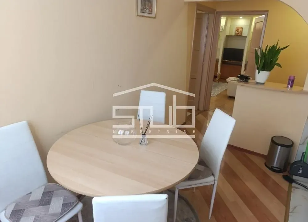 Izdavanje, dvosoban stan, 50m², Vidikovačka Padina, Beograd