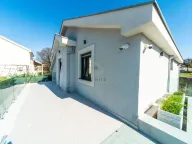 Rent, house, 220m², Podgorica, Crna Gora - image 26