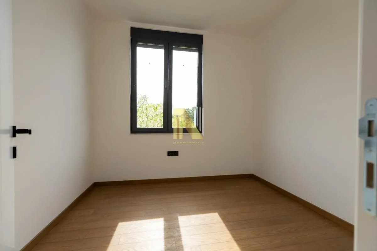 Prodaja, stan, 142m², Telep, Novi Sad Sve Podlokacije