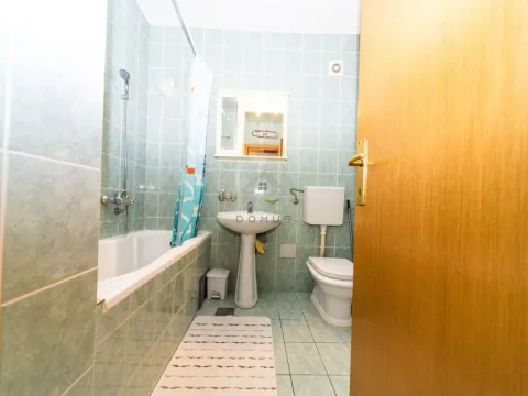 Izdavanje, jednosoban stan, 45m², Zagorič, Podgorica - image 6