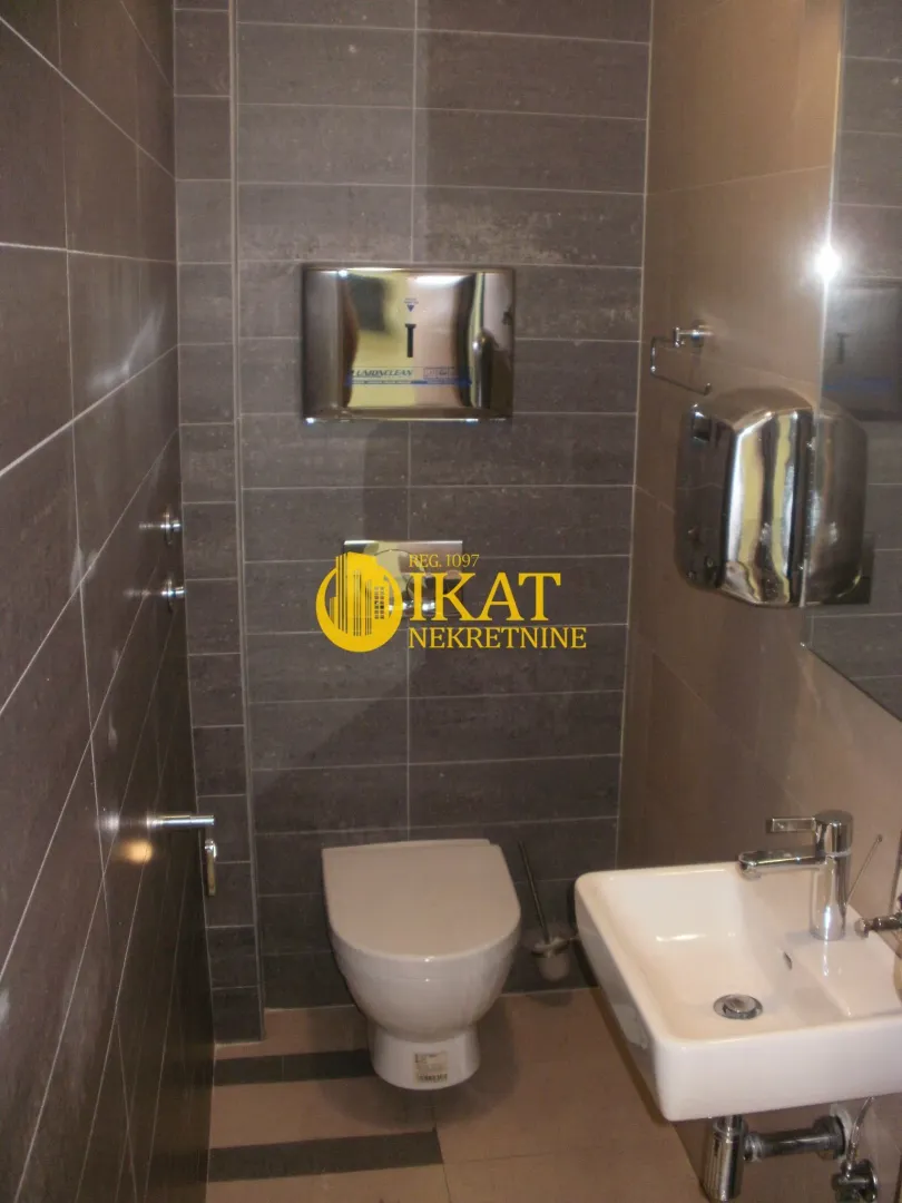 Rent, office space, 216m², Stari Grad, Beograd