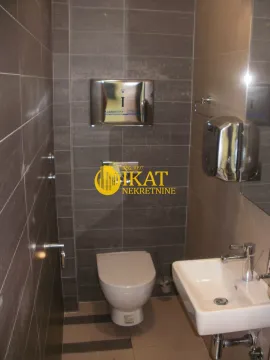Rent, office space, 216m², Stari Grad, Beograd - image 11