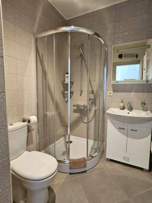 Prodaja, jednosoban stan, 41m², Prčanj, Kotor