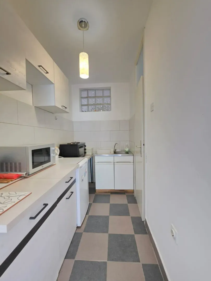 Rent, studio apartment, 35m², Budva, Crna Gora