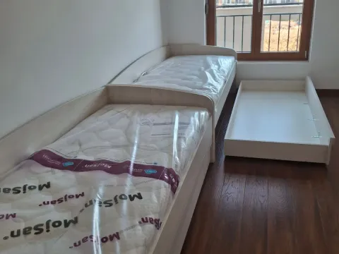 Izdavanje, dvosoban stan, 70m², Master Kvart, Podgorica - image 2