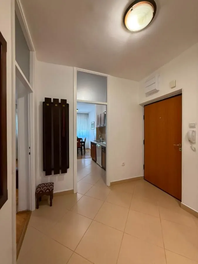 Rent, three bedroom apartment, 95m², Tuški Put, Podgorica