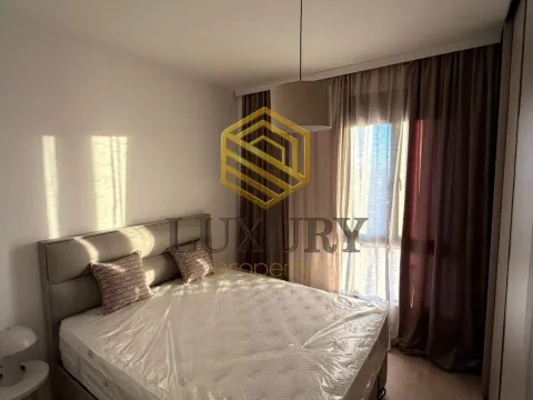 Rent, one bedroom apartment, 37m², Tološi, Podgorica - image 11