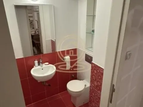 Rent, four bedroom apartment, 100m², Savski Venac, Beograd - image 13