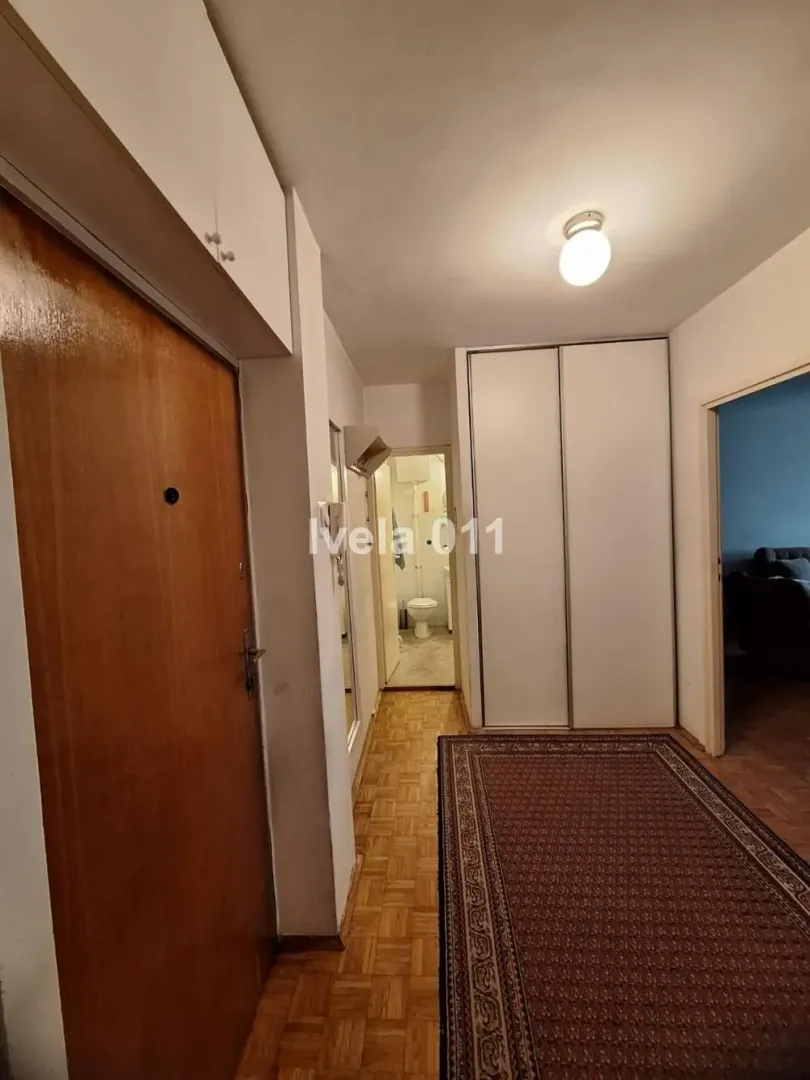 Prodaja, dvosoban stan, 76m², Novi Beograd Blok 21, Novi Beograd Sve Podlokacije