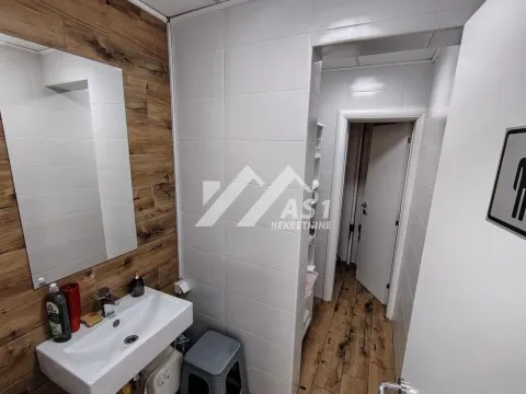 Izdavanje, poslovni prostor, 132m², Bulevar Oslobodjenja, Novi Sad Sve Podlokacije - image 6