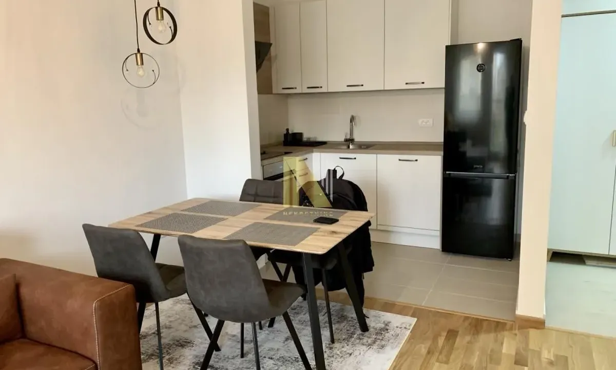 Izdavanje, dvosoban stan, 42m², Telep, Novi Sad Sve Podlokacije