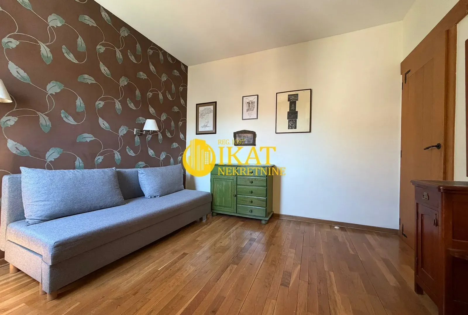 Sale, three bedroom apartment, 78m², Stari Grad, Beograd