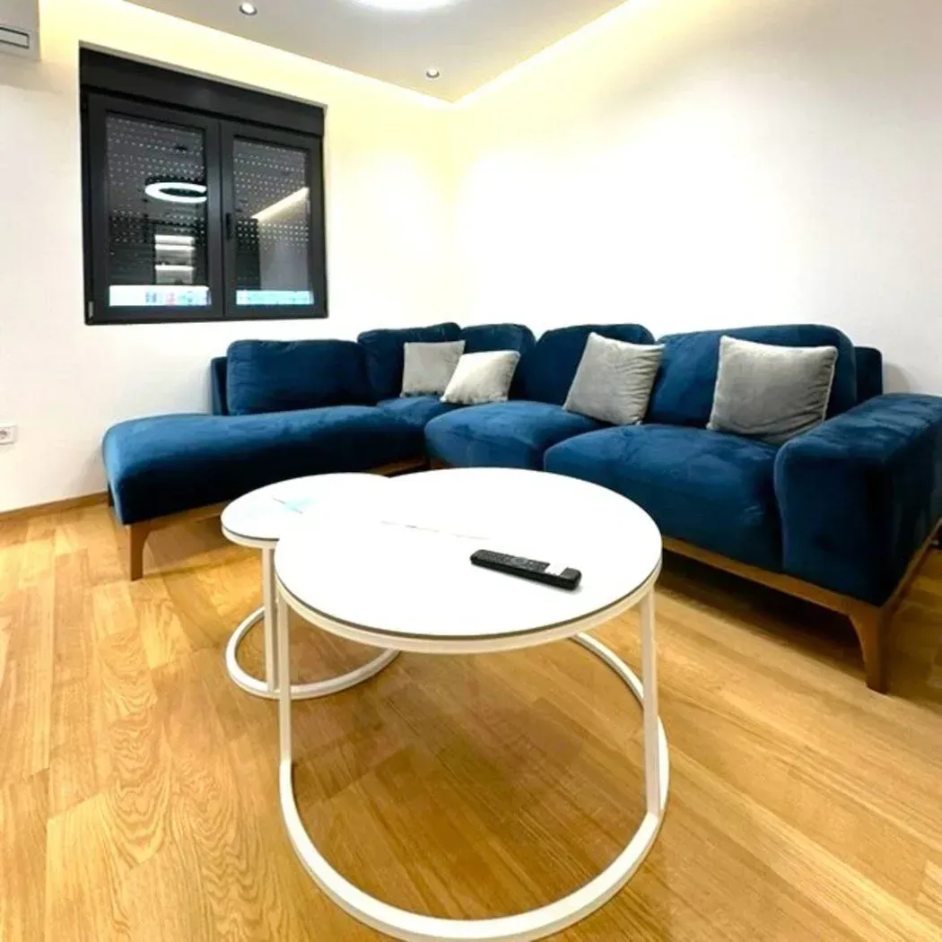 Izdavanje, dvosoban stan, 69m², City Kvart, Podgorica
