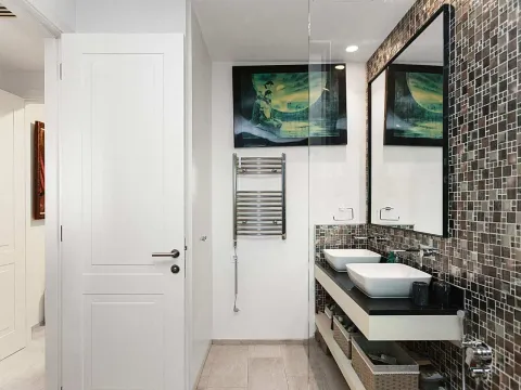 Izdavanje, kuća, 130m², Luštica Bay, Tivat - image 14