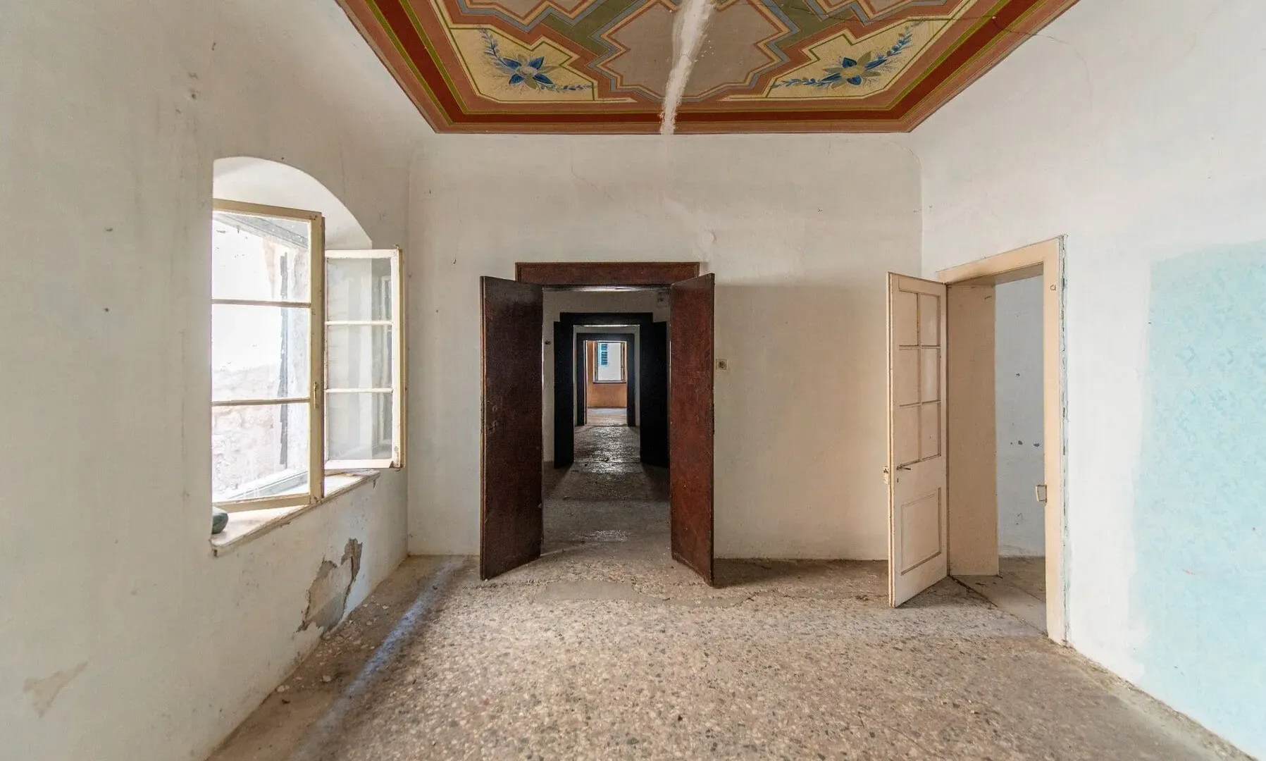 Sale, house, 380m², Kotor, Crna Gora
