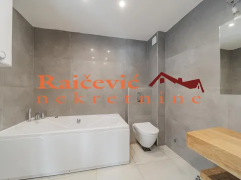 Prodaja, trosoban stan, 120m², Savski Venac, Beograd - image 13