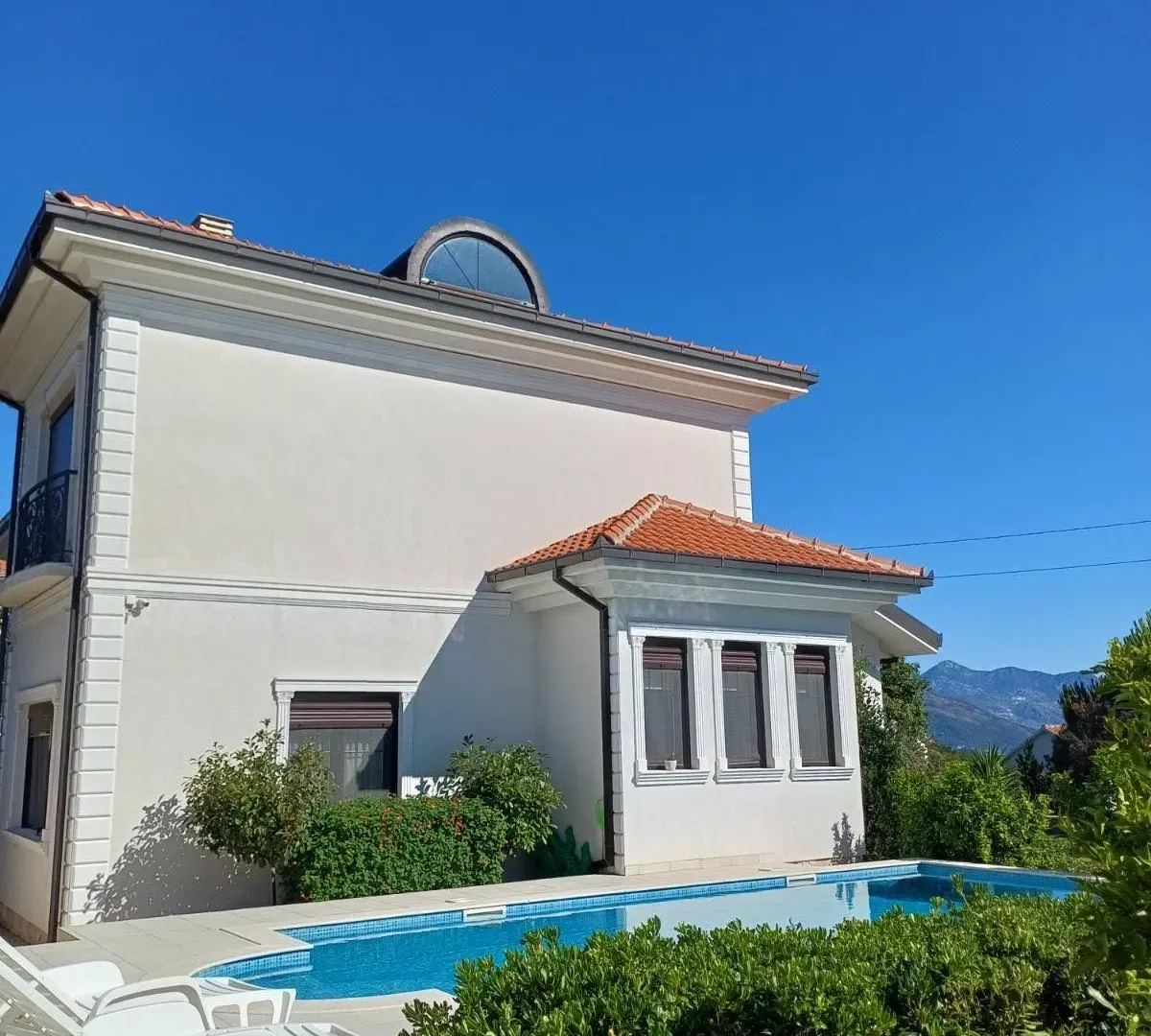 Prodaja, kuća, 277m², Radovići, Tivat